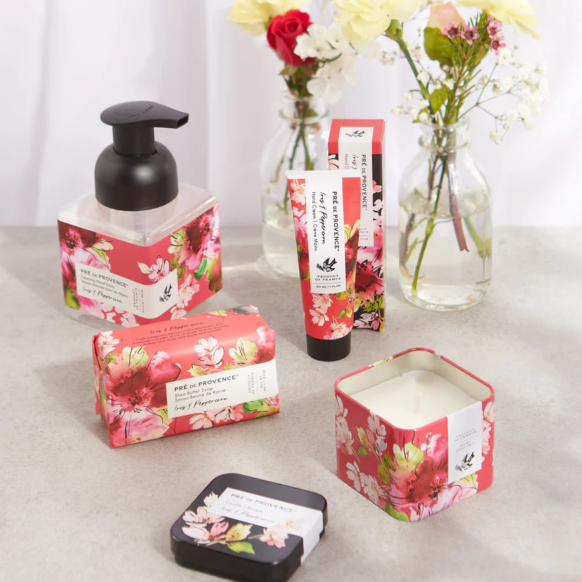 Iris & Peppercorn Candle (3.5 oz)